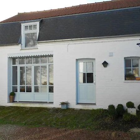 La Petite Maison Du Parc بيت للعطل *